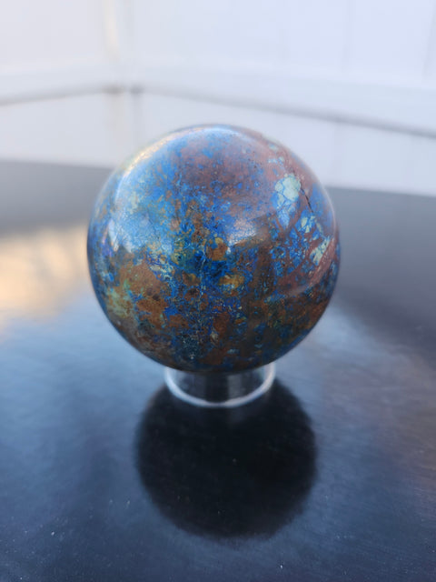 Phoenix lapis lazuli sphere