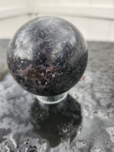 Gabbro sphere 14 ounces