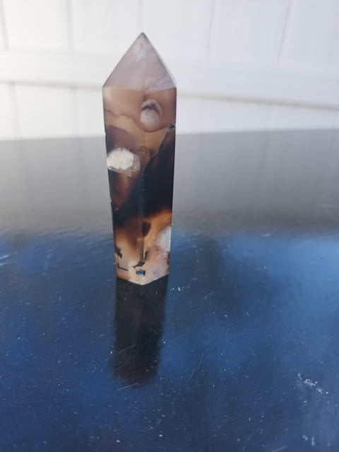 Agate tower