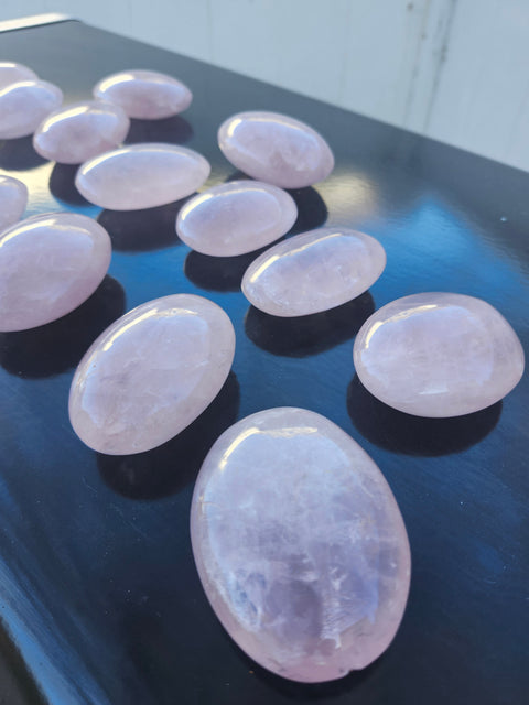 Rose quartz palm stone