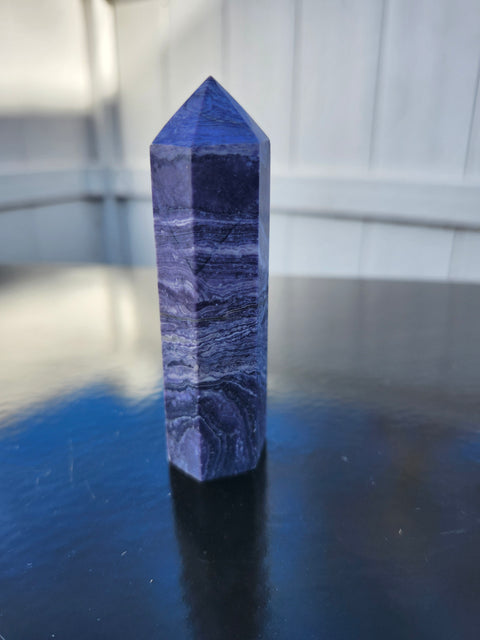 Opalized fluorite tower