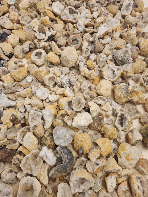 2 pounds clear quartz geodes