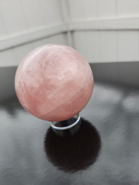 Rose quartz sphere