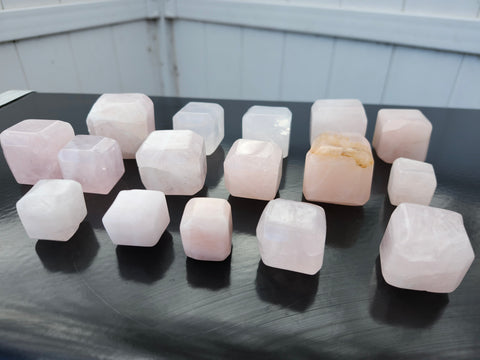 Rose quartz cubes 2 pack