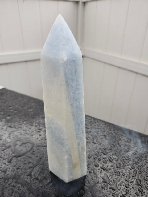 Mega blue calcite tower