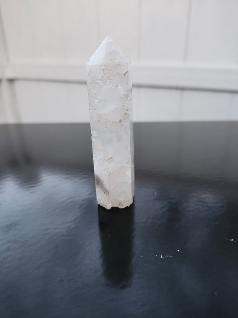 Clear quartz agate tower