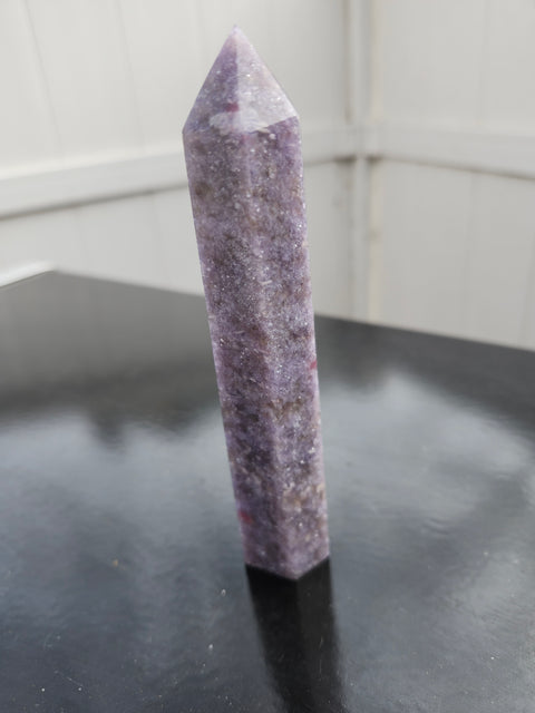 Purple lepidolite tower