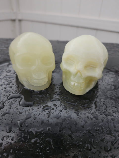 Green onyx skull