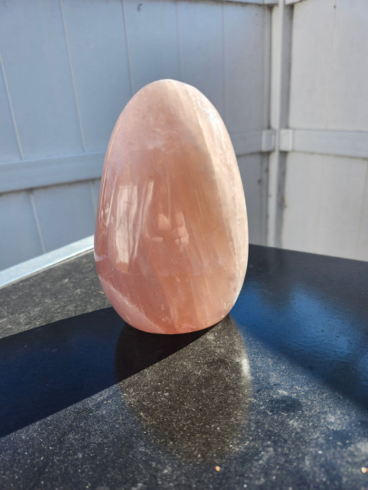 2.12 pound rose quartz tear drop tower