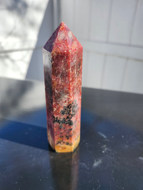 Rhodonite tower