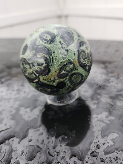 Kambamba jasper sphere